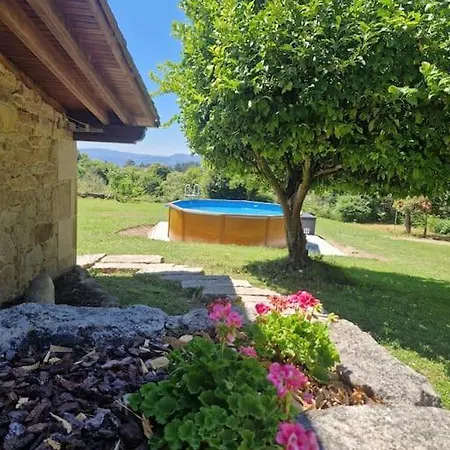 Holiday home Espectacular Casa En Covelo